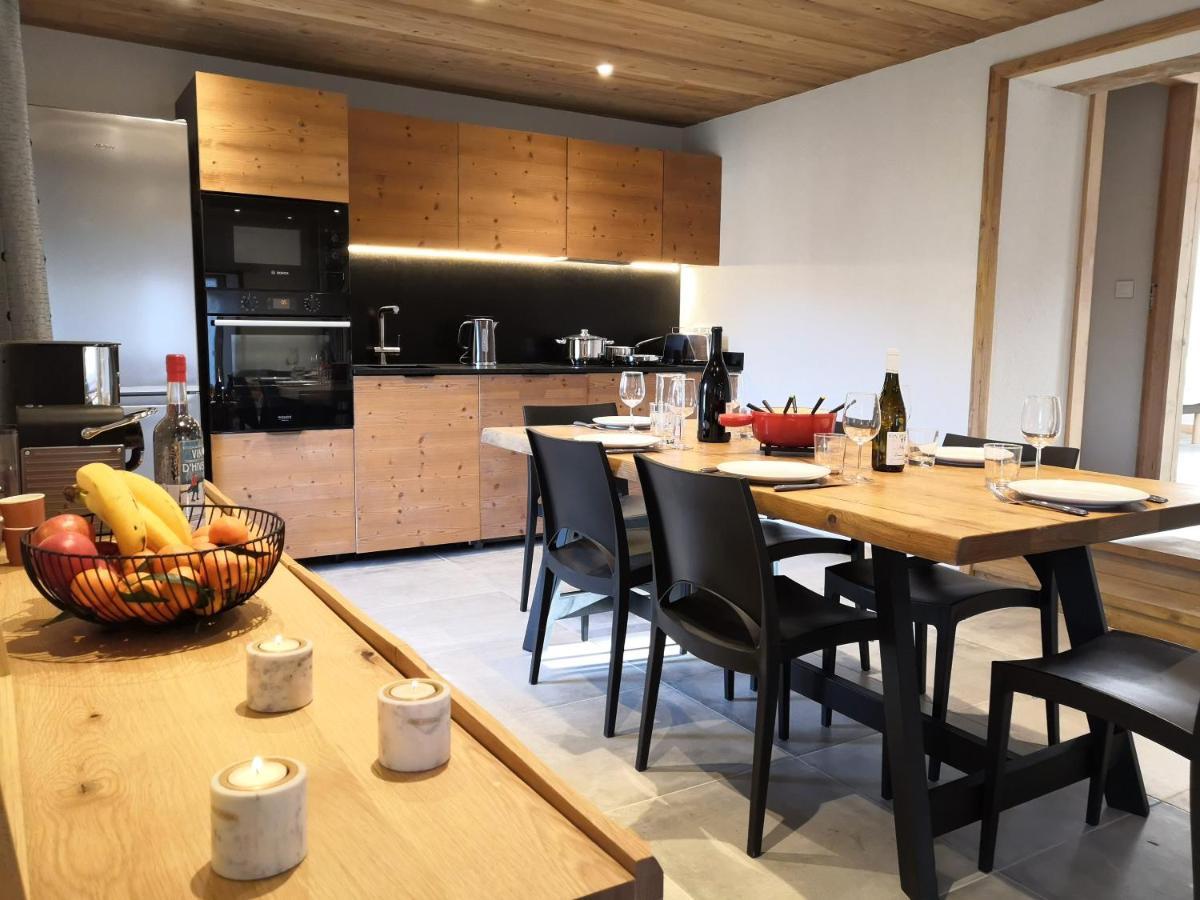 Chez Leon, Jacuzzi Et Sauna Des Le 1Er Septembre 2025 Samoëns Eksteriør billede